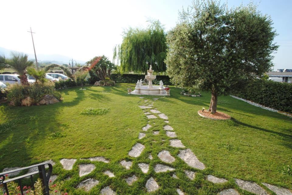 Il Salice Civitella Del Tronto Exterior foto