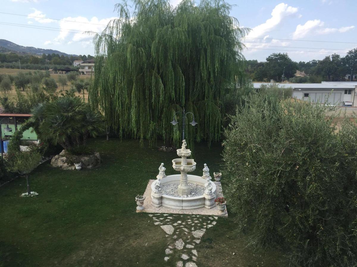 Il Salice Civitella Del Tronto Exterior foto
